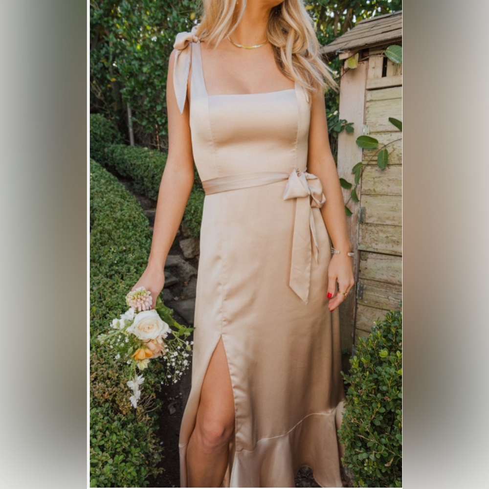 Show Me Your Mumu Claire Midi Dress in Champagne size medium